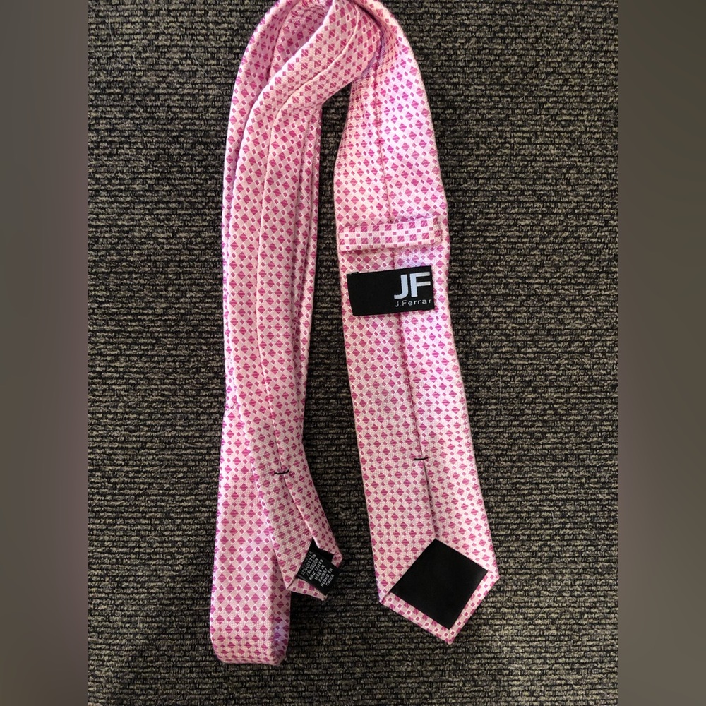 Tie